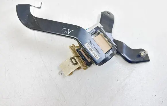 Honda CR-V Middle seatbelt (rear) 82480SWWG0 6080270A
