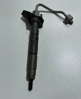 Fuel injector