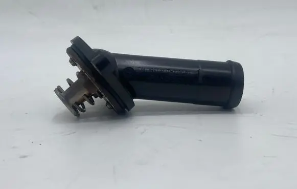 Volkswagen PASSAT CC Thermostat/thermostat housing TH723092