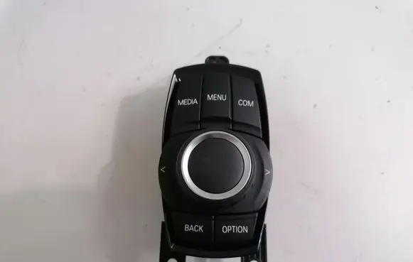 BMW 2 F46 Head unit multimedia control 6802932