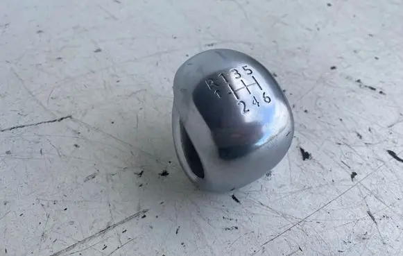 Peugeot 308 Gear lever shifter trim leather/knob 96738472VV