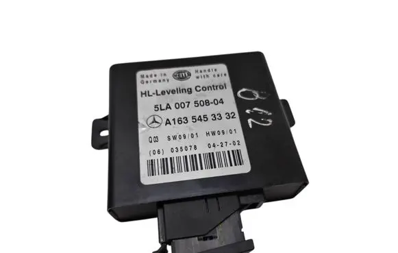 Mercedes-Benz ML W163 Light module LCM A1635453332 5LA00750804