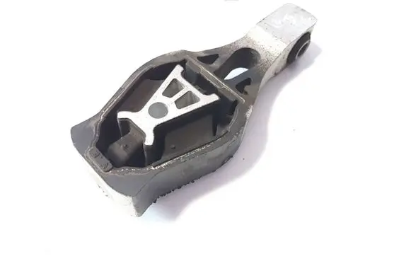 Peugeot 308 Engine mount bracket 9805734780 1500708M5