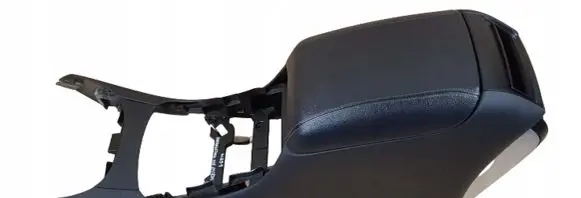 Mercedes-Benz R W251 Center console