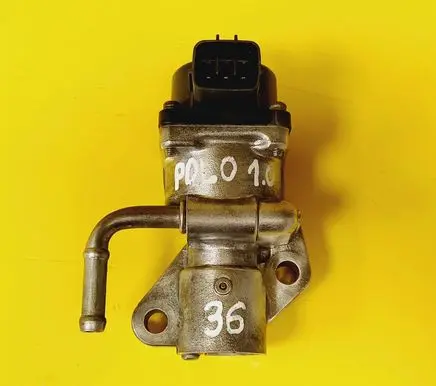 Volkswagen Polo EGR valve 