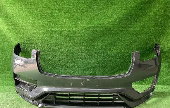 Volvo XC90 Front bumper