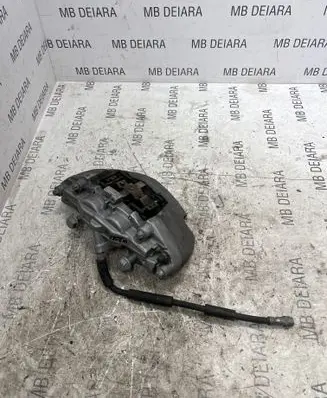 Mercedes-Benz C W205 Front brake caliper