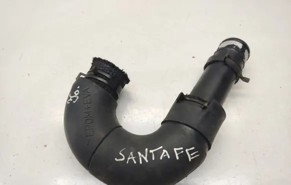 Hyundai Santa Fe Intercooler hose/pipe