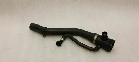 BMW 1 F20 F21 Engine coolant pipe/hose 7596832