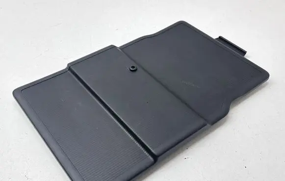Jeep Grand Cherokee WL Other interior part P6MN70TX7AA 13020238494057