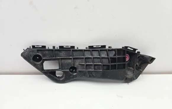 Toyota RAV 4 (XA40) Front bumper mounting bracket 52536 42070