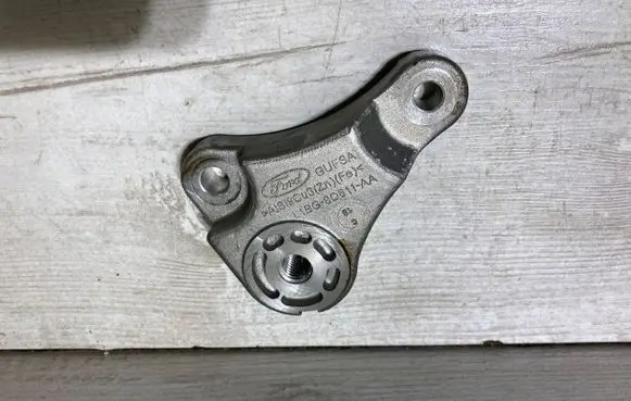 Ford Focus Holder (bracket) L1BG-8D611-AA