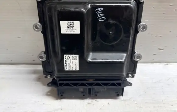 Volvo V40 Engine control unit/module 31452623 0000373742 MB2797009613