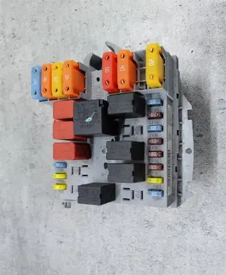 Fuse box set