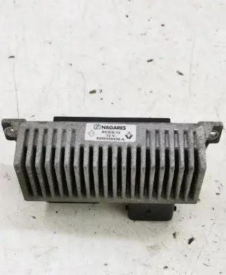 Glow plug pre-heat relay