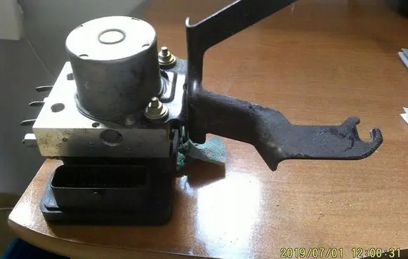 Mazda CX-3 ABS Pump