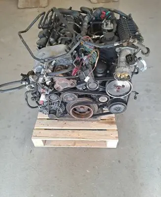 Mercedes-Benz C W203 Engine 6460109044 A6110105020 300404