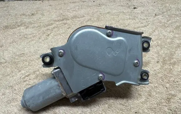 BMW X7 G07 Rear window wiper motor 7453144