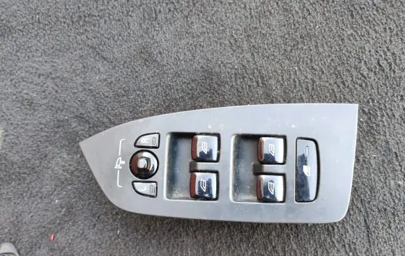 Volvo XC90 Electric window control switch 31433926