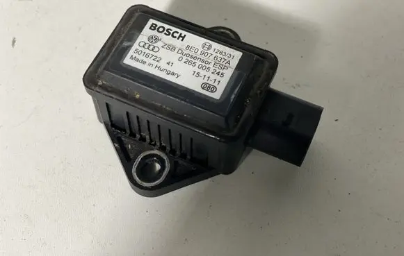 Volkswagen Phaeton ESP acceleration yaw rate sensor 8E0907637A 0265005245