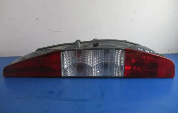 Fiat Doblo Rear/tail lights 040600999000