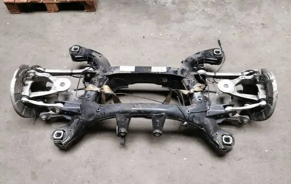 BMW X6 E71 Rear subframe 