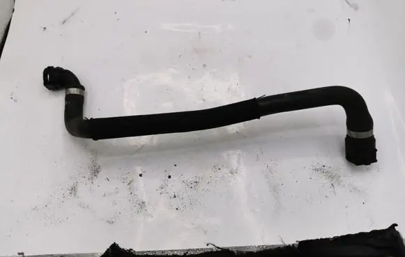 BMW X3 E83 Engine coolant pipe/hose NOCODE