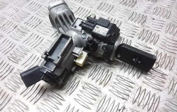 Mazda 6 Ignition lock GS1D66938A