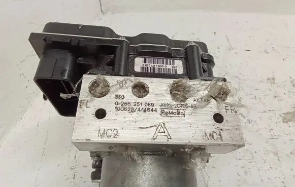 Jaguar XF X250 ABS Pump 1706101423 AX232C405AB 0265251089