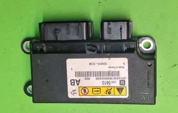 Chevrolet Orlando Airbag control unit/module 13585613 SDM101206 AS5613EM304A2402