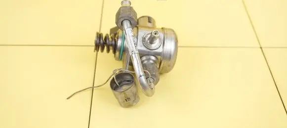 Mercedes-Benz GLA H247 Fuel injection high pressure pump A2600700500 29SP9