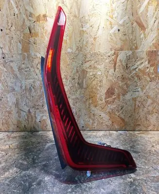 KIA Niro Rear/tail lights 92402-AT000