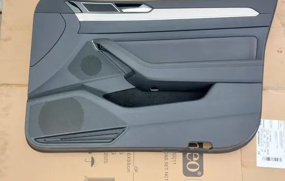 Volkswagen PASSAT B8 Front door card panel trim 3G1867012