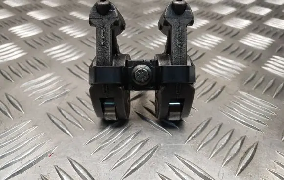Renault Master II Valve rocker arm 8200007915