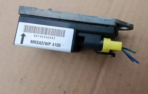 Volvo S70 V70 V70 XC Airbag deployment crash/impact sensor 9472729B A982040444