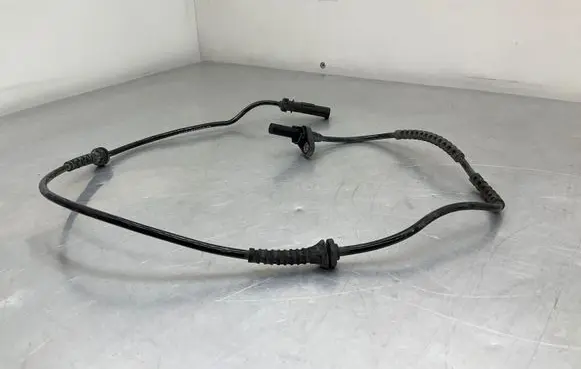 BMW 5 F10 F11 ABS brake wheel speed sensor 6853859