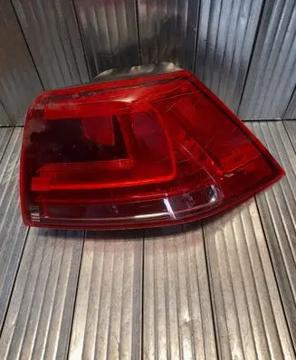 Volkswagen Golf VII Rear/tail lights 5GM945096B