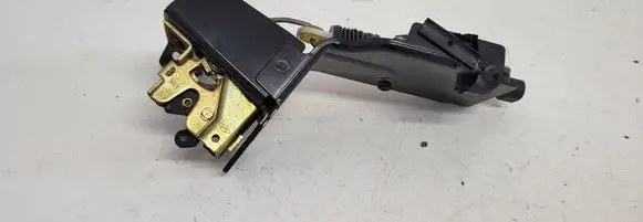 Citroen C5 Tailgate window lock/catch/latch A00177 343104