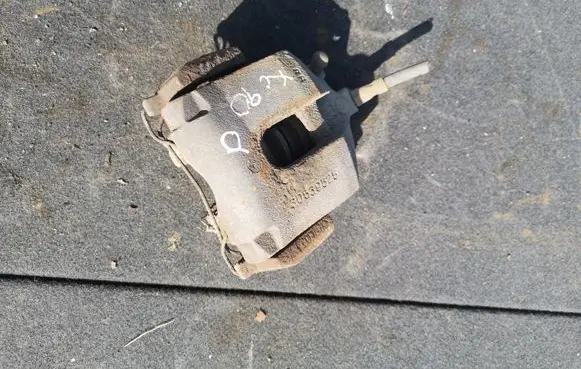 Volvo XC90 Rear brake caliper
