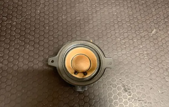 Opel Astra J Panel speaker 