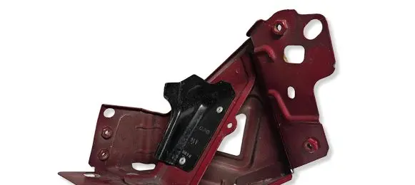 Alfa Romeo Giulietta Fender mounting bracket 50509662
