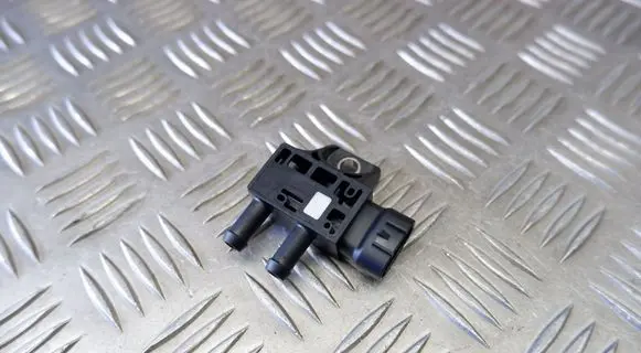 Exhaust gas pressure sensor