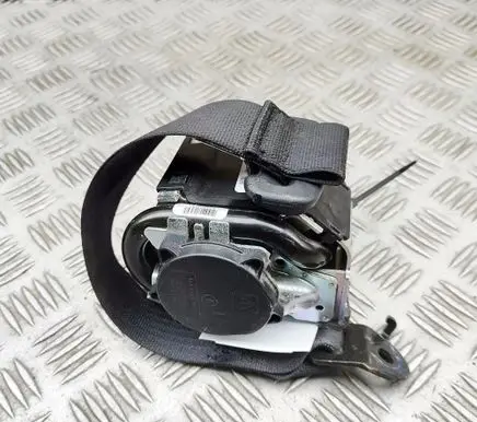 Tesla Model 3 Rear seatbelt 111015401F