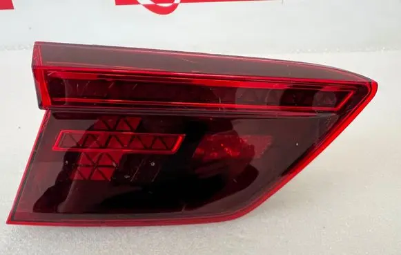 Volkswagen Tiguan Tailgate rear/tail lights 5NA945307D 2SA01252201 00645344