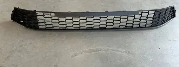 Skoda Fabia Mk4 (6VA) Front bumper lower grill 6VA853677