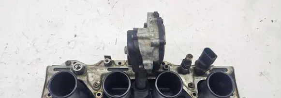 Volkswagen PASSAT B6 Intake manifold 2900901599 06D133340