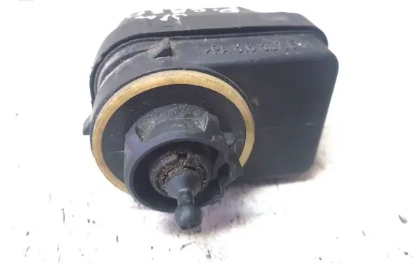 Citroen Xsara Picasso Headlight level adjustment motor