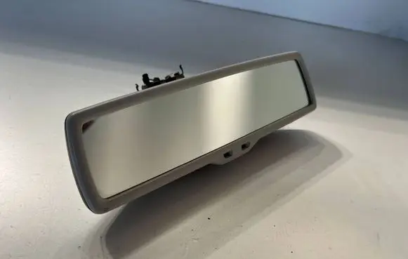 Volkswagen Touareg II Rear view mirror (interior) 7P6857511T 9052871 42704174