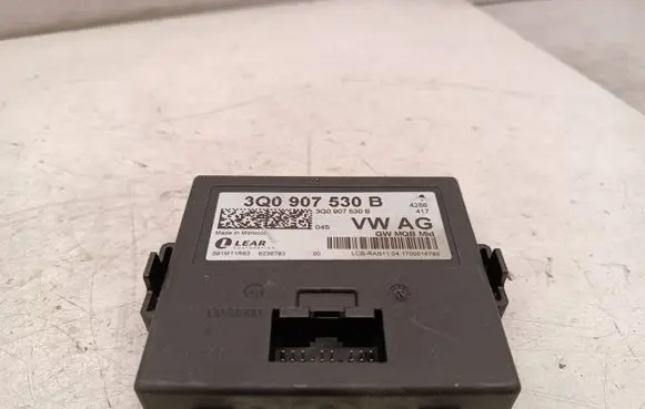 Audi A3 S3 8V Gateway control module 3Q0907530B