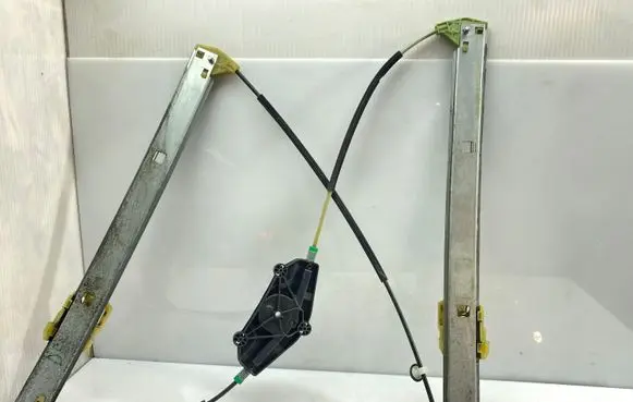 Audi Q5 SQ5 Front window lifting mechanism without motor 8R0837462B